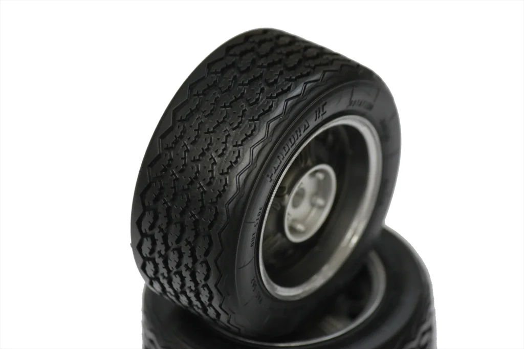 Display Small diameter Wheel & Tire (2000GT Type)