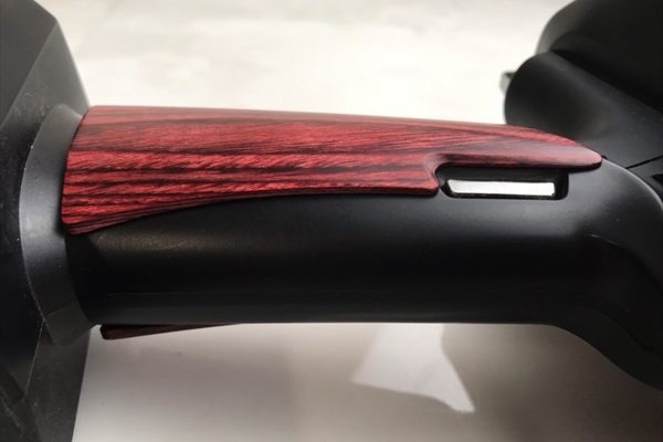 Wood grip for propo FUTABA 7PX [Smooth / Red]